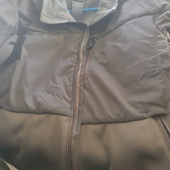Sitka Brown Insulated Zip-Up Jacket - Picture 10 of 10